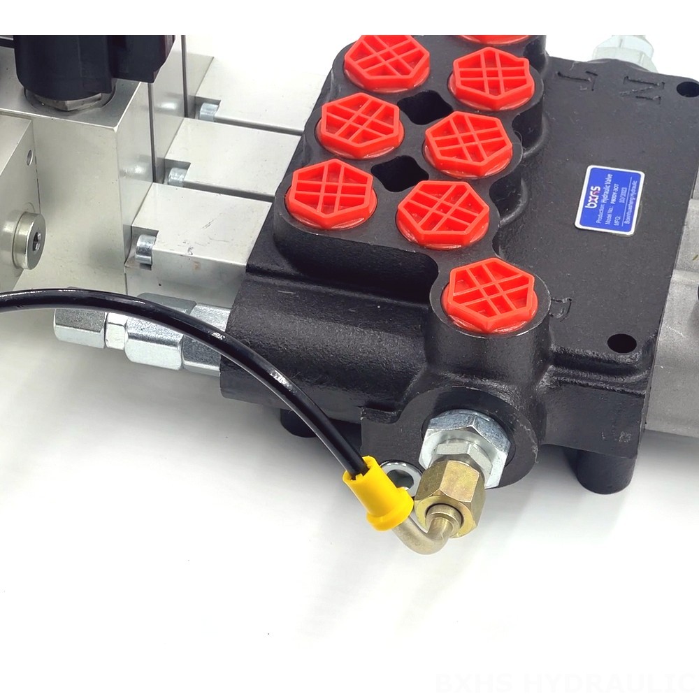P80 Electro-hydraulic 3 Spool Monoblock Directional Valve detail image